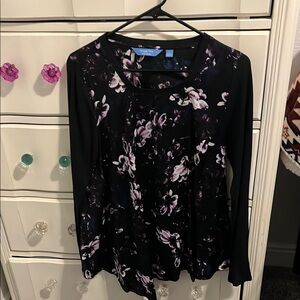 Vera Wang Women's Black and Purple swing Floral Top